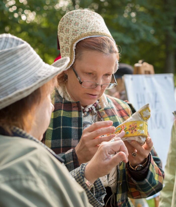 Lembe-Maria Sihvre nõustamas