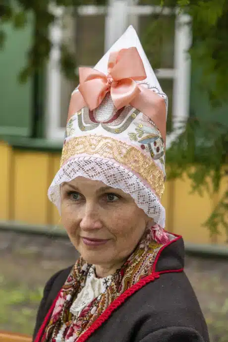 Audru naise rahvarõivad, 19. saj keskpaik