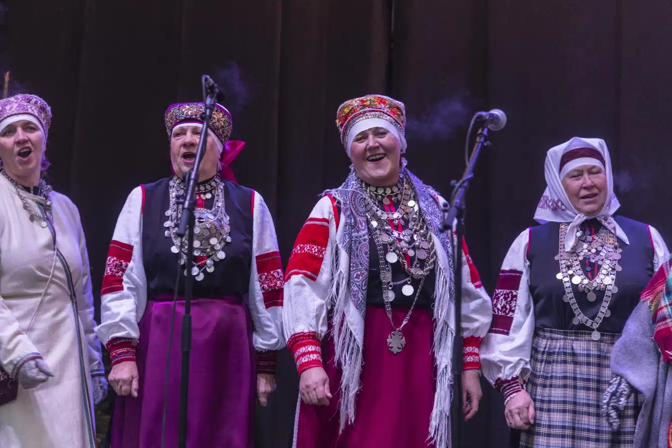 Seto leelokoor "Siidisõsarõ"