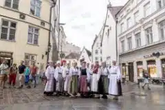 Tallinna rahvarõivakooli lõpetamine 1. juunil 2024