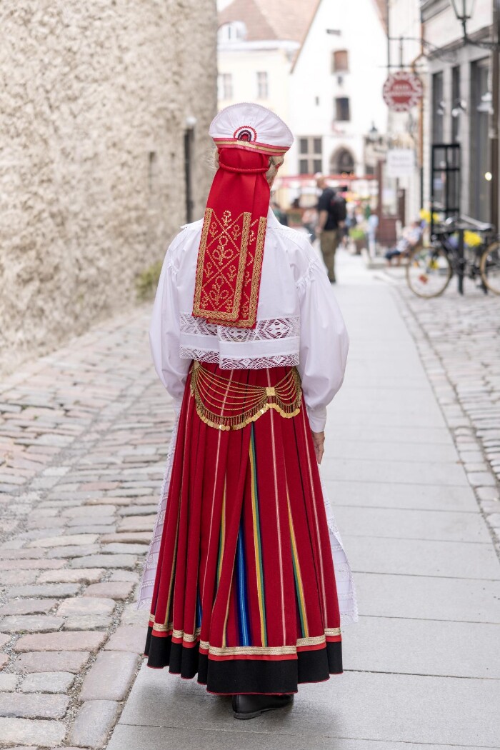 Pühalepa naise rahvariided, 19. saj II pool