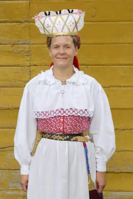 Reigi naise rahvarõivad, 19 saj lõpp